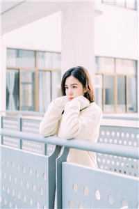 精选篇章快穿:变身白月光后撩拨人心